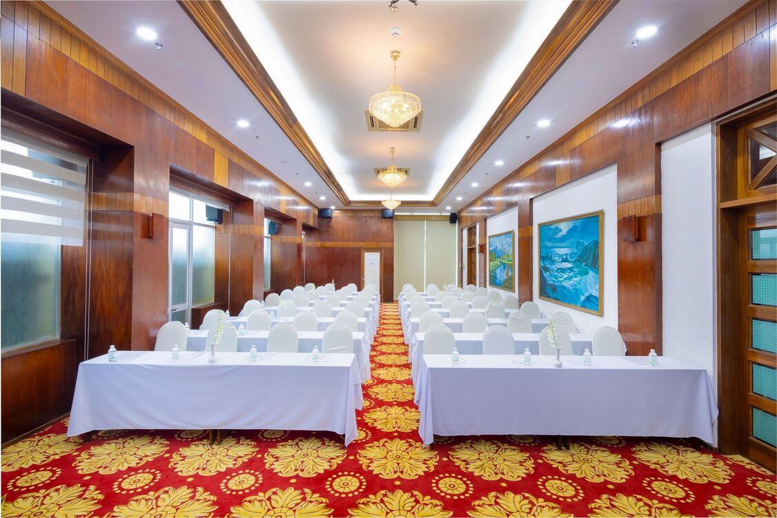 Lotus Meeting Room