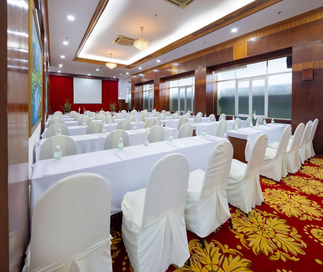 Lotus Meeting Room
